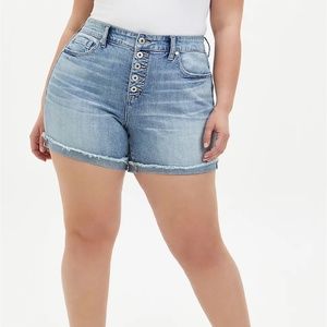 Torrid Plus Size High Rise Midi Short Light Wash